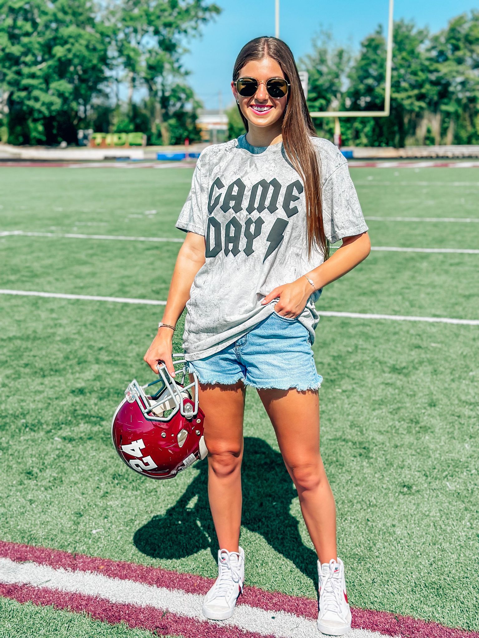 Game Day Band Font Lightning Mineral Wash Puff Tee